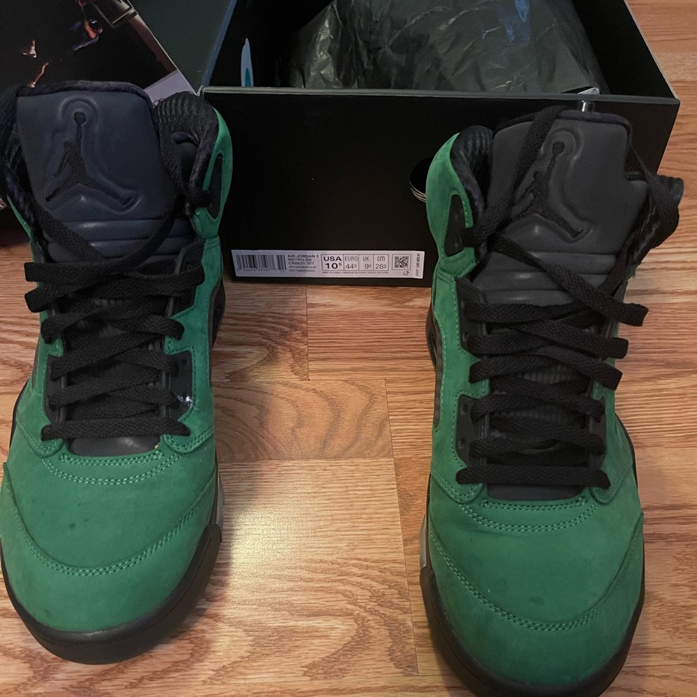 Green retro Air Jordan 5
